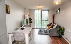 Stylish 2Br Kelham Island Apartment - Self Check-In - Fast Wifi - Smart Tv